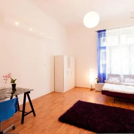 Appartement Ruin Bar Aparment